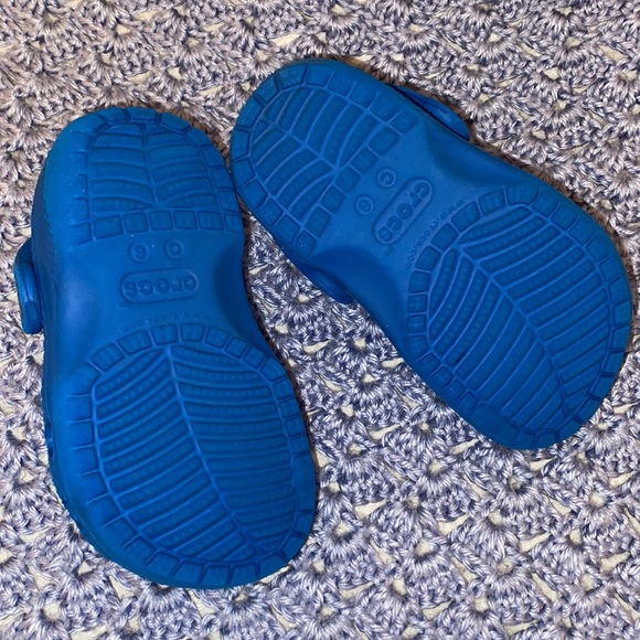 Crocs - Picture 2 of 4